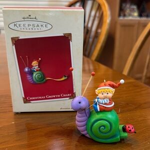 2002 Hallmark Keepsake Ornament: Christmas Growth Chart